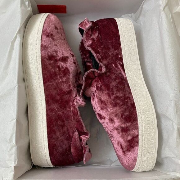 Opening Ceremony Didi Velvet Ruffle Sneaker Pink - Picture 2 of 12